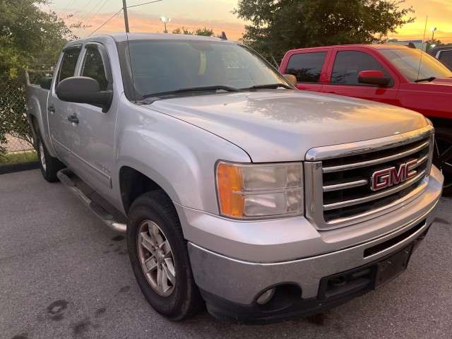 used 2013 GMC Sierra 1500 car, priced at $13,995