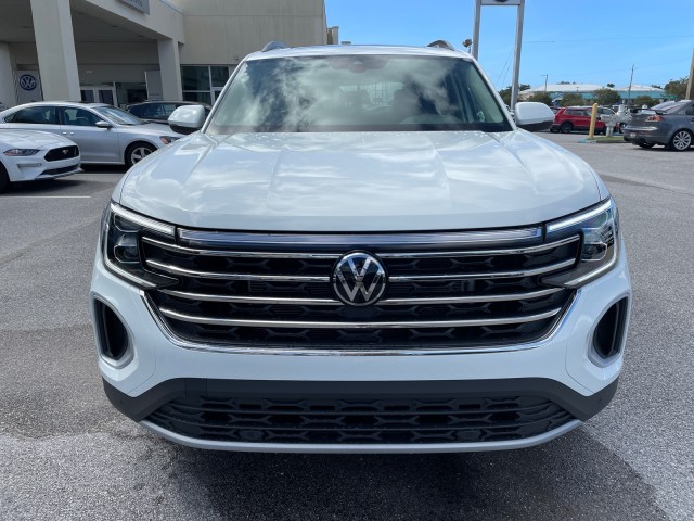 new 2024 Volkswagen Atlas car, priced at $43,099