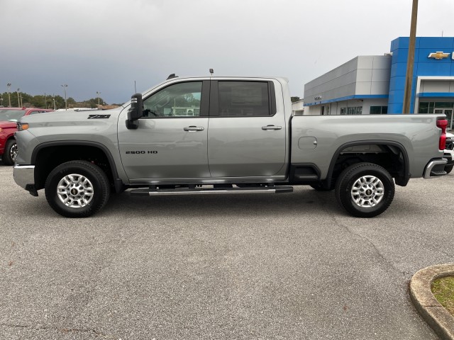 used 2024 Chevrolet Silverado 2500HD car, priced at $61,995