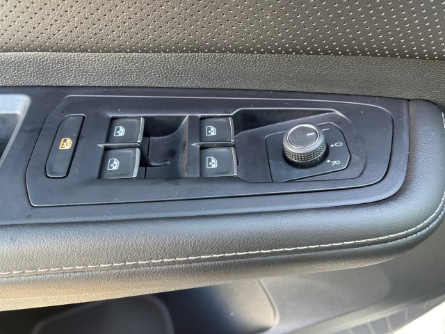 used 2024 Volkswagen Atlas car, priced at $34,995