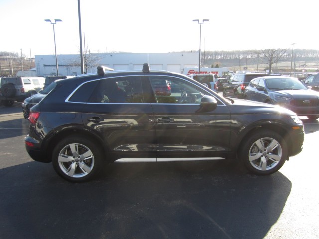 used 2019 Audi Q5 car, priced at $23,899