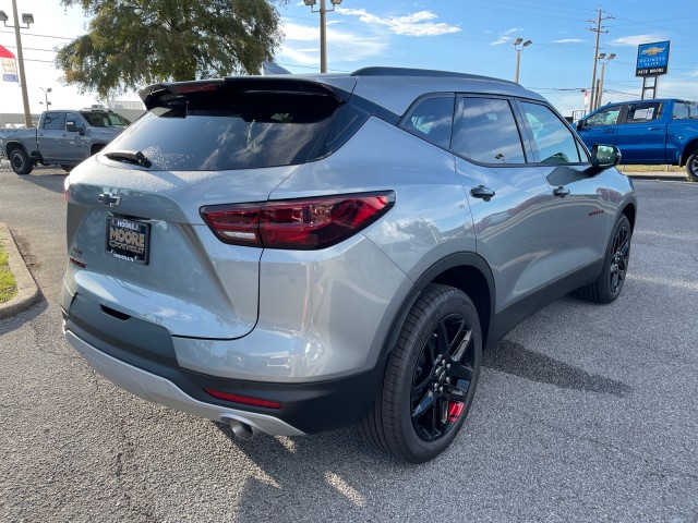 new 2025 Chevrolet Blazer car, priced at $47,120