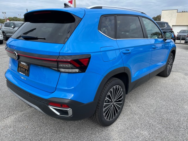 new 2025 Volkswagen Taos car, priced at $30,976