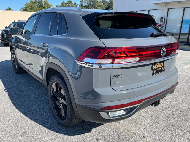 new 2025 Volkswagen Atlas Cross Sport car, priced at $43,599