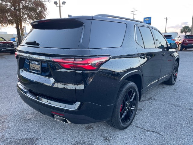 used 2023 Chevrolet Traverse car, priced at $40,995