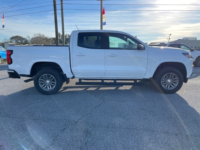 new 2024 Chevrolet Colorado car, priced at $36,050