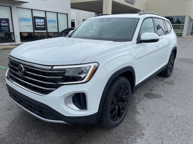 new 2024 Volkswagen Atlas car, priced at $43,599