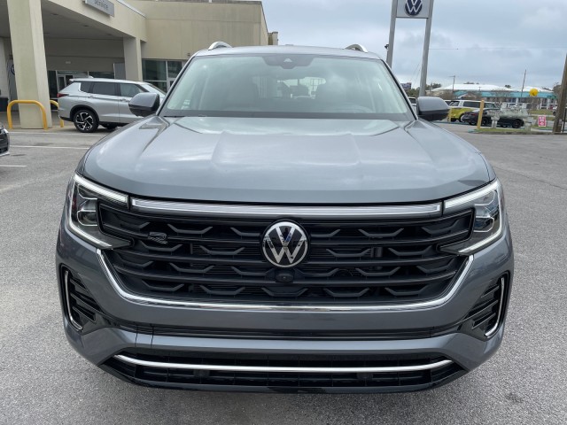 new 2025 Volkswagen Atlas car, priced at $56,366