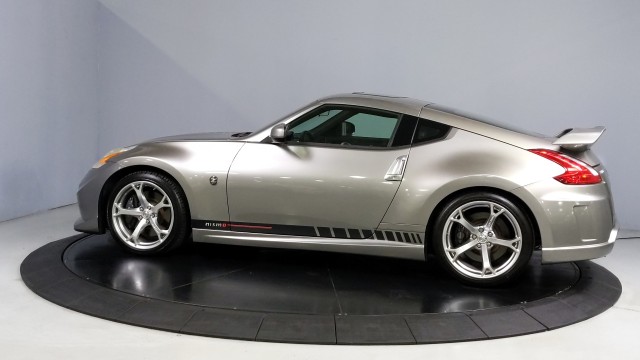 used 2009 Nissan 370Z car, priced at $29,999