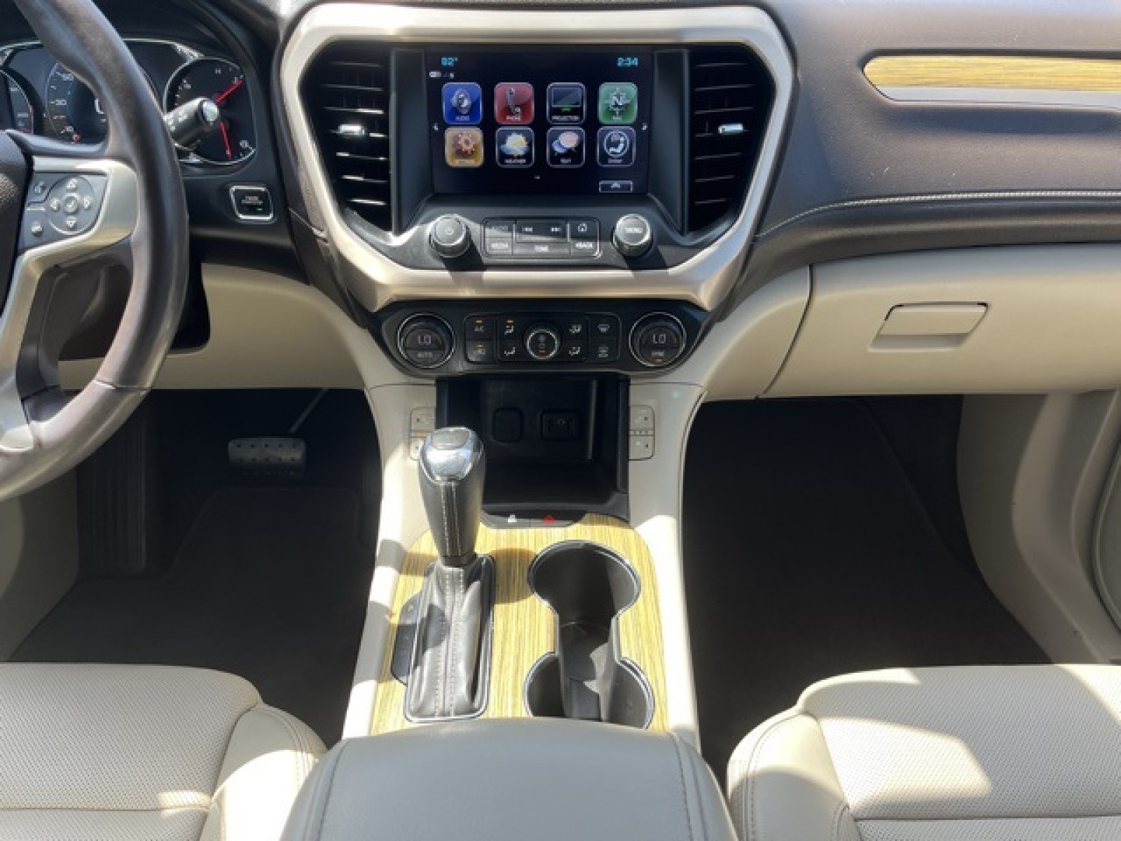 used 2019 GMC Acadia car, priced at $29,998