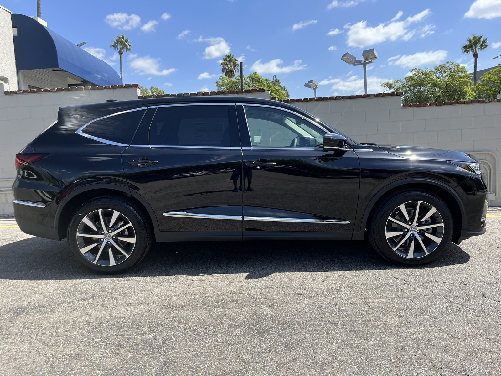 new 2025 Acura MDX car, priced at $60,450