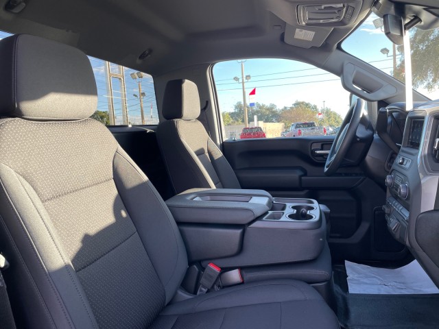 new 2025 Chevrolet Silverado 3500HD car, priced at $53,220