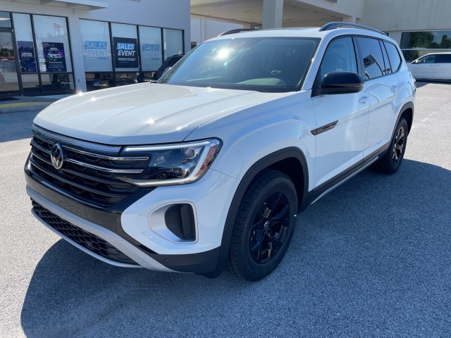 new 2024 Volkswagen Atlas car, priced at $45,599