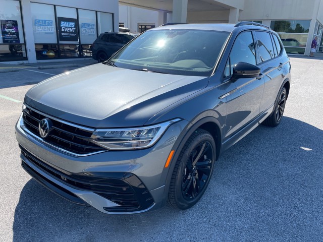 new 2024 Volkswagen Tiguan car, priced at $36,866