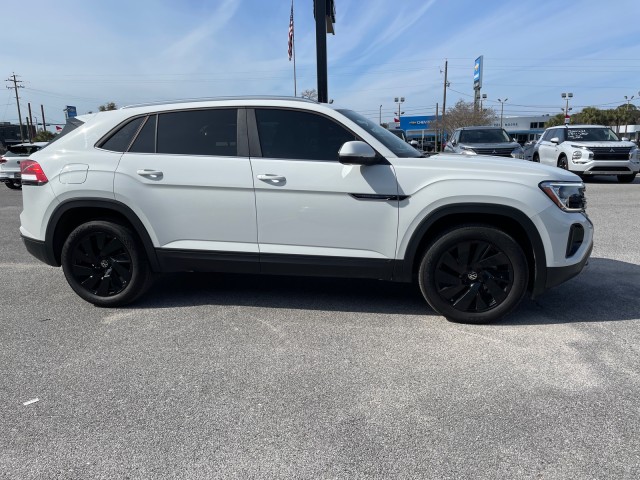 used 2024 Volkswagen Atlas Cross Sport car, priced at $37,995