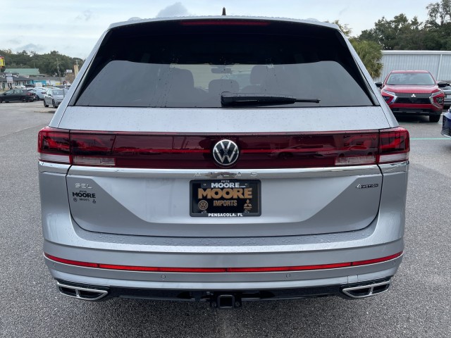 new 2025 Volkswagen Atlas car, priced at $53,591