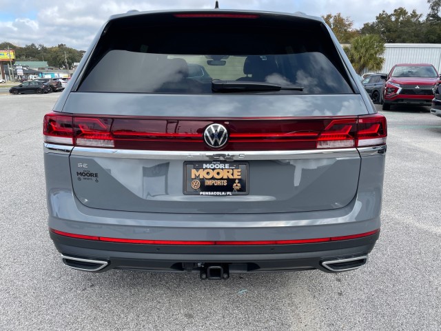 new 2025 Volkswagen Atlas car, priced at $42,736