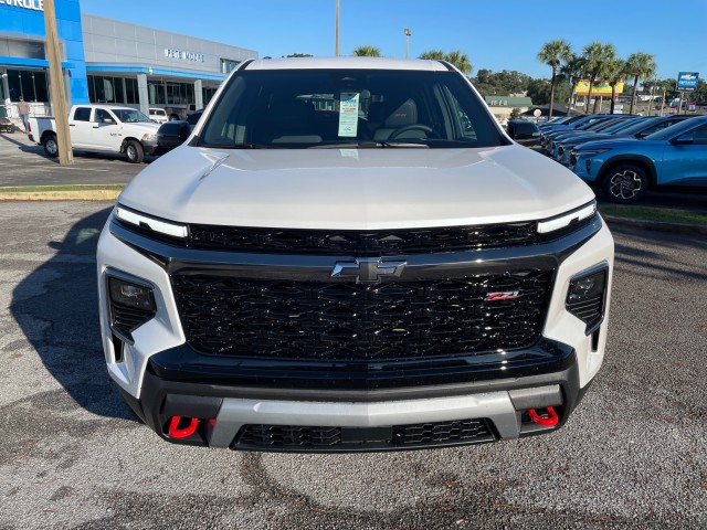 new 2025 Chevrolet Traverse car, priced at $51,015