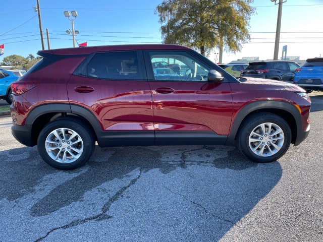 new 2025 Chevrolet TrailBlazer car, priced at $25,285