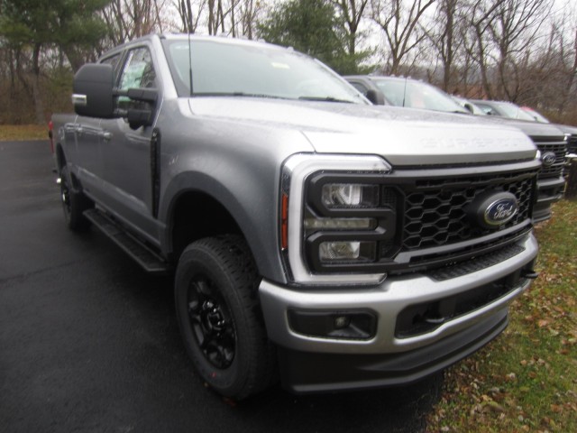 new 2024 Ford F-250 car, priced at $66,865