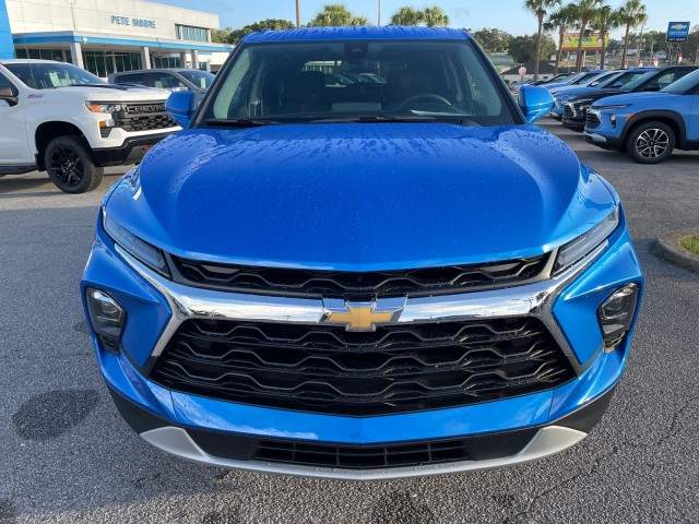 new 2025 Chevrolet Blazer car, priced at $38,585