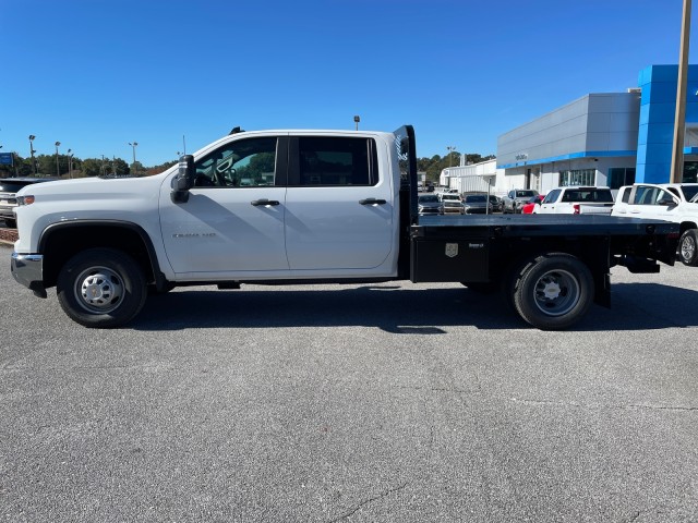 new 2025 Chevrolet Silverado 3500HD CC car, priced at $55,943