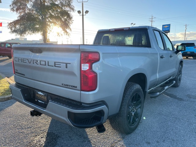 new 2025 Chevrolet Silverado 1500 car, priced at $46,230