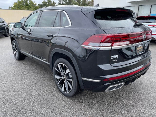 new 2025 Volkswagen Atlas Cross Sport car, priced at $52,399