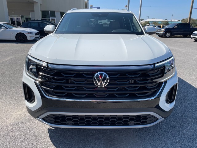 new 2024 Volkswagen Atlas Cross Sport car, priced at $36,699