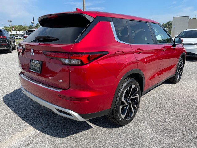 new 2024 Mitsubishi Outlander car, priced at $36,800