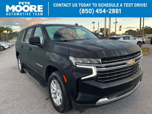 used 2023 Chevrolet Suburban car, priced at $50,975