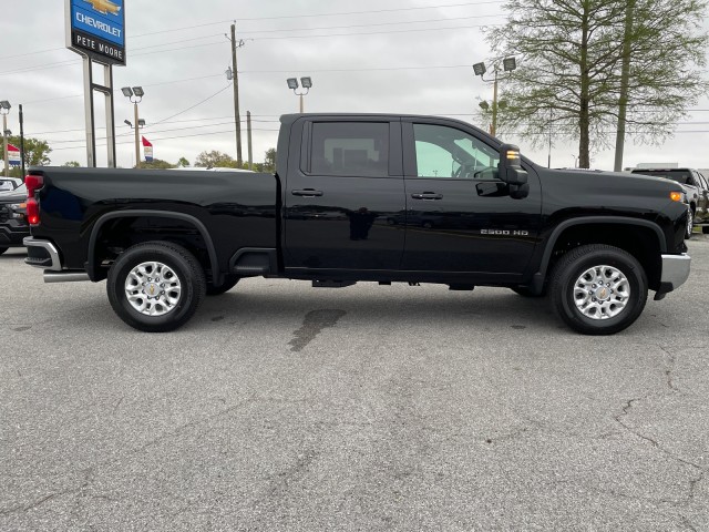 new 2024 Chevrolet Silverado 2500HD car, priced at $68,230