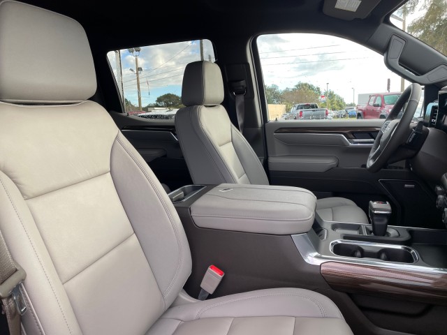 new 2025 Chevrolet Silverado 1500 car, priced at $65,665