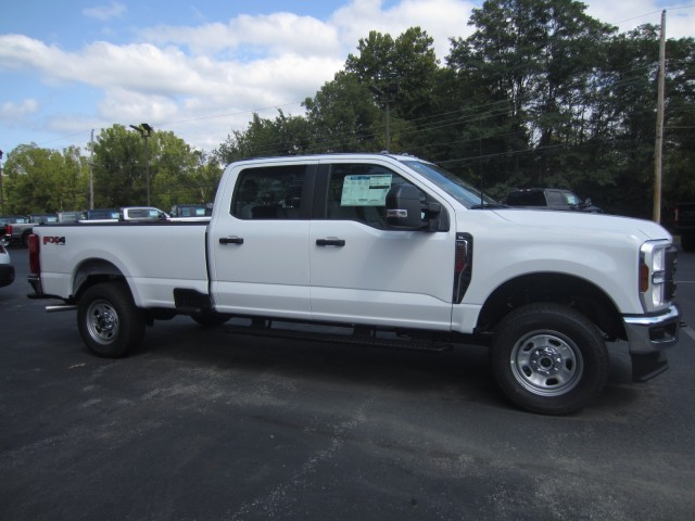 new 2024 Ford F-350 car, priced at $56,299