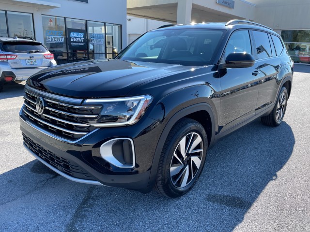 new 2024 Volkswagen Atlas car, priced at $40,399