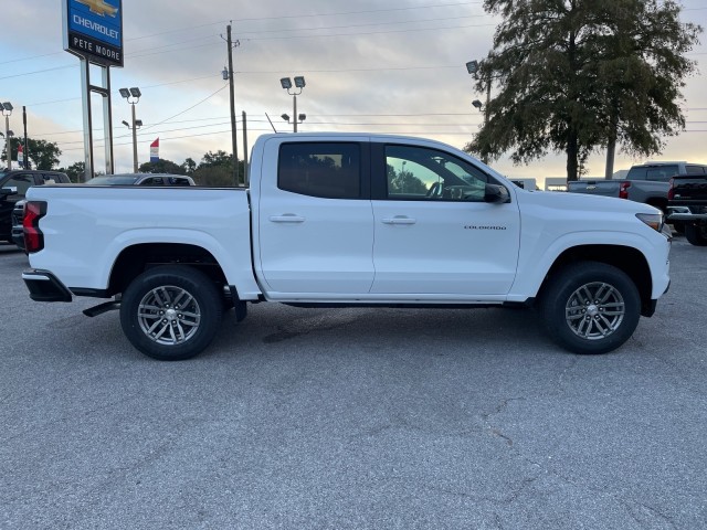 new 2024 Chevrolet Colorado car, priced at $33,795