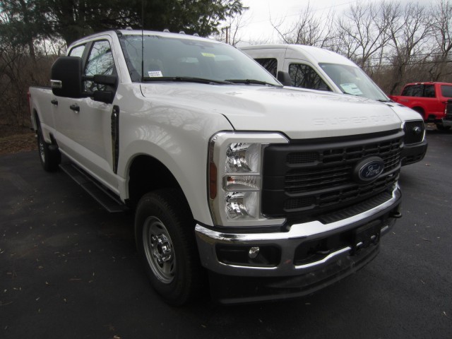 new 2024 Ford F-250 car, priced at $53,990