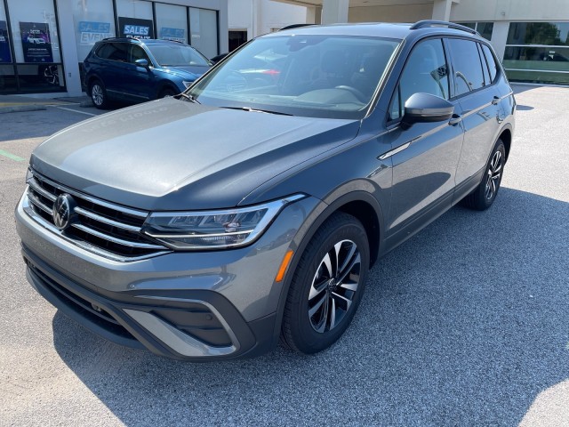 new 2024 Volkswagen Tiguan car, priced at $28,399