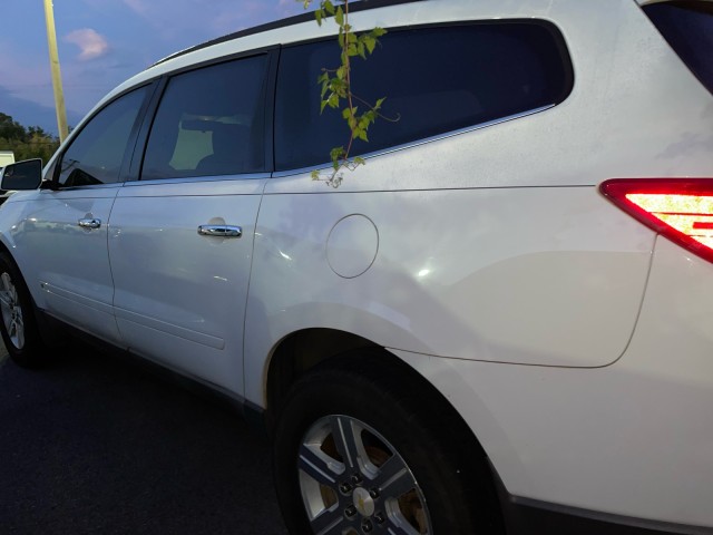 used 2010 Chevrolet Traverse car