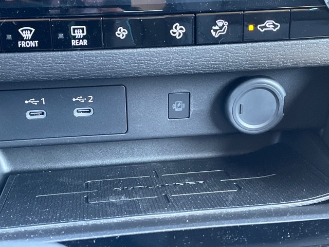 new 2025 Mitsubishi Outlander car, priced at $38,320