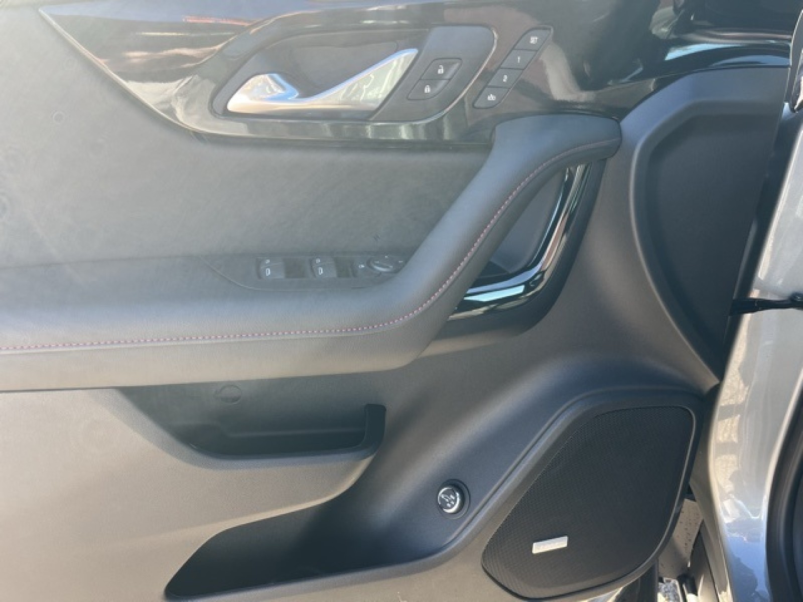 new 2025 Chevrolet Blazer car, priced at $45,145