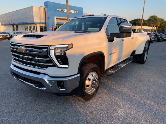 new 2025 Chevrolet Silverado 3500HD car, priced at $85,970