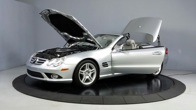 used 2007 Mercedes-Benz SL-Class car, priced at $21,995