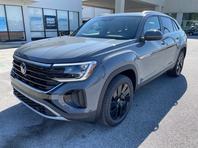 new 2025 Volkswagen Atlas Cross Sport car, priced at $43,599