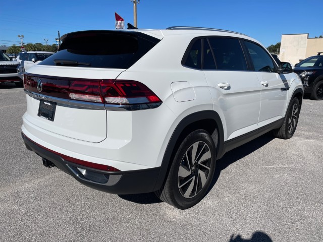 new 2024 Volkswagen Atlas Cross Sport car, priced at $41,699