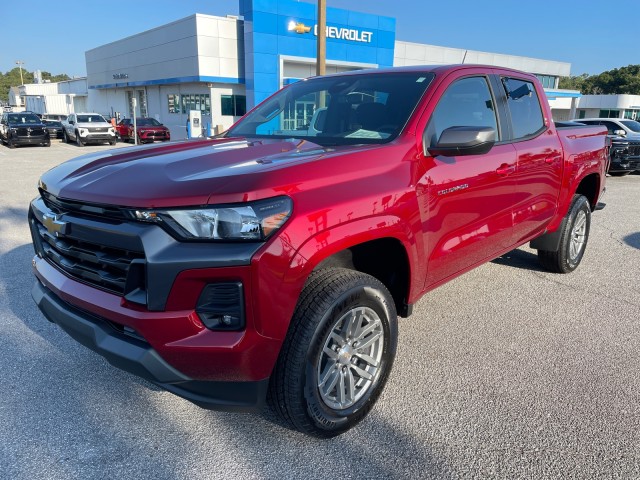 new 2024 Chevrolet Colorado car, priced at $37,475