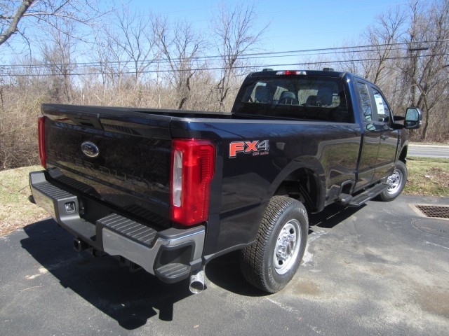new 2025 Ford F-250 car, priced at $55,160