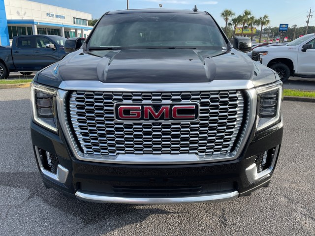 used 2022 GMC Yukon car, priced at $69,995