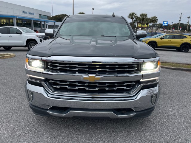 used 2018 Chevrolet Silverado 1500 car, priced at $29,995