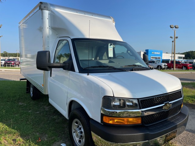 new 2023 Chevrolet Express Commercial Cutaway car, priced at $39,140